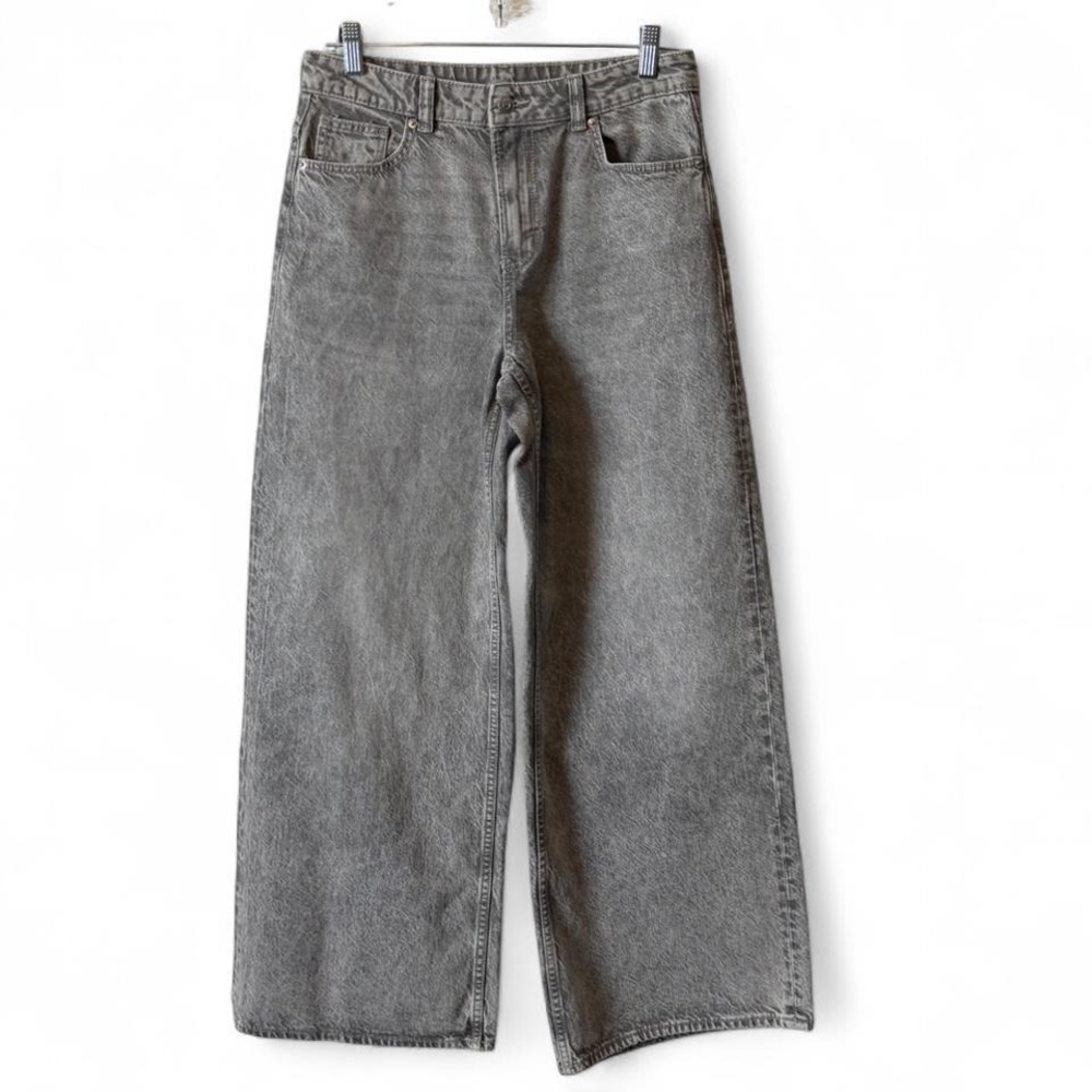 H & M Divided Gray Acid Wash High Waisted Baggy‎ Wide Leg Jeans, Women's Size 4